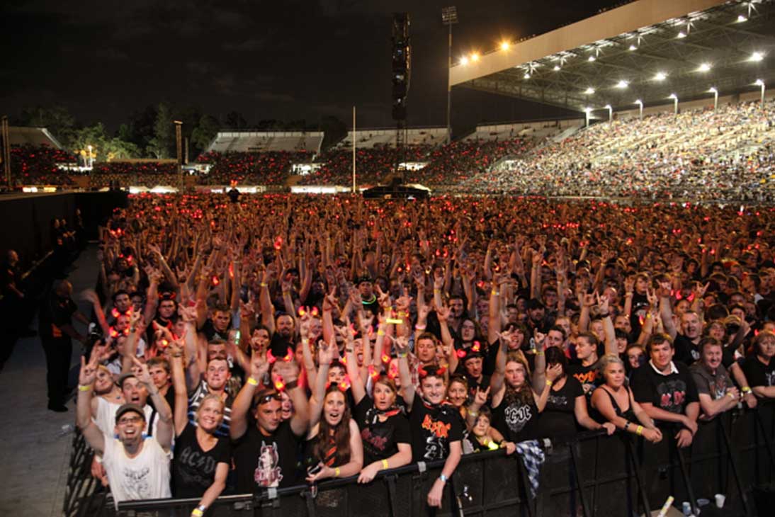 ACDC Crowd